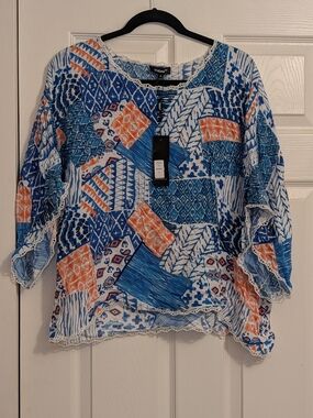 Tolani Ray Pastel Top NWT